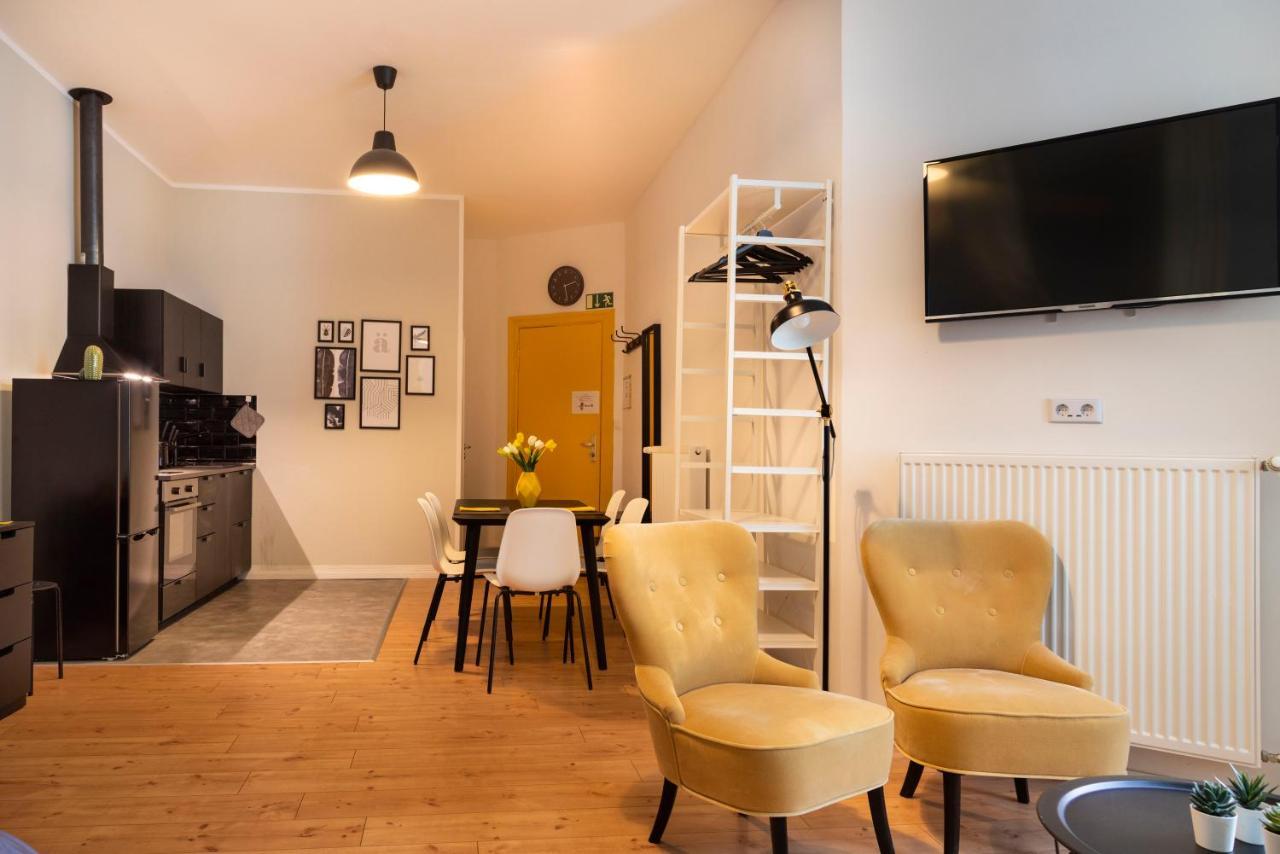 J.hr Ku'damm Style +a/c +rain-shower +u-station Appartement