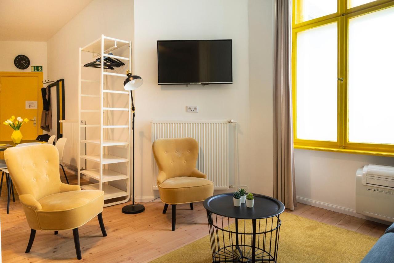 Appartement J.hr Ku'damm Style +a/c +rain-shower +u-station Berlijn